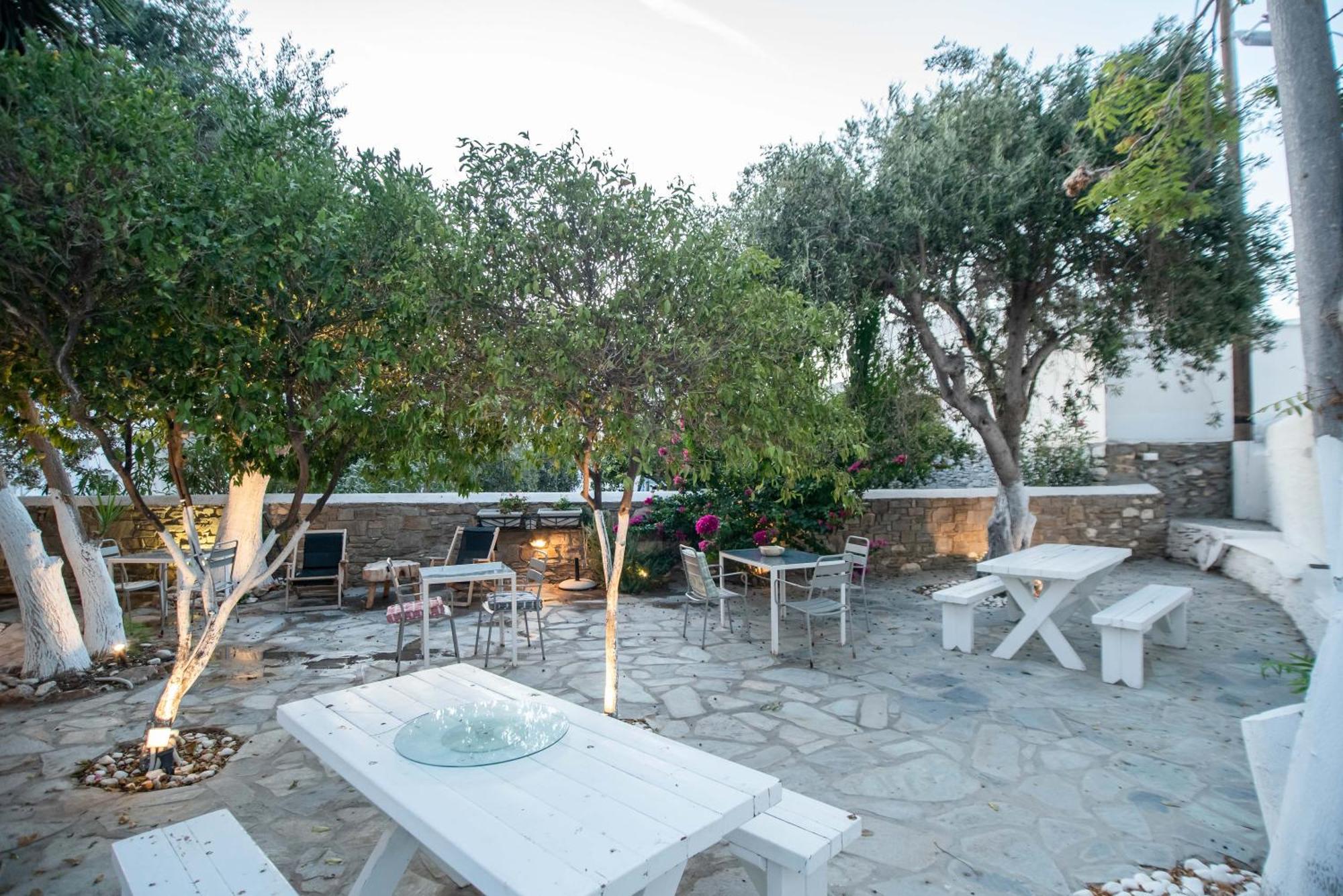 Aegean Village Parikia  Luaran gambar