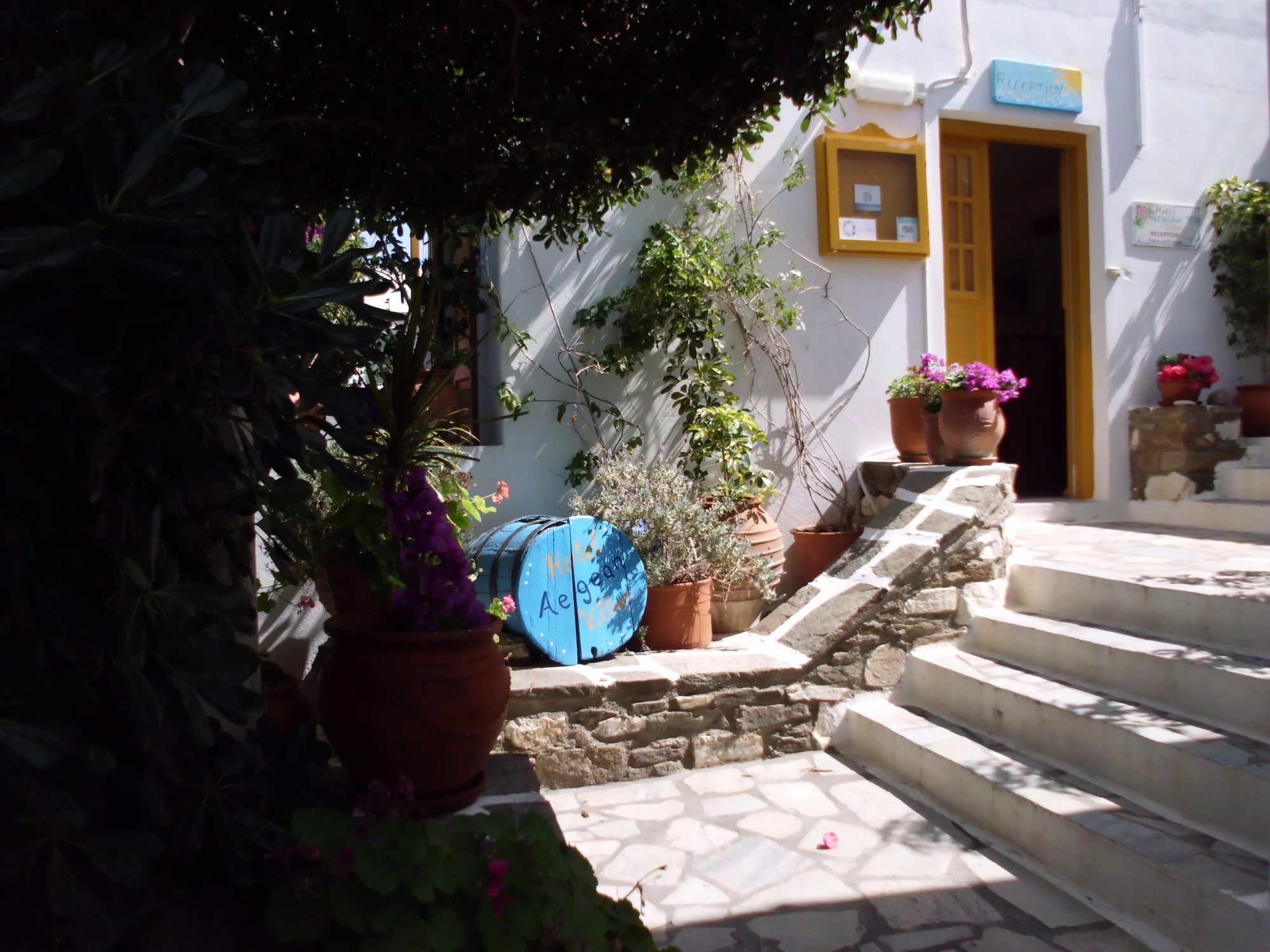 Aegean Village Parikia  Luaran gambar